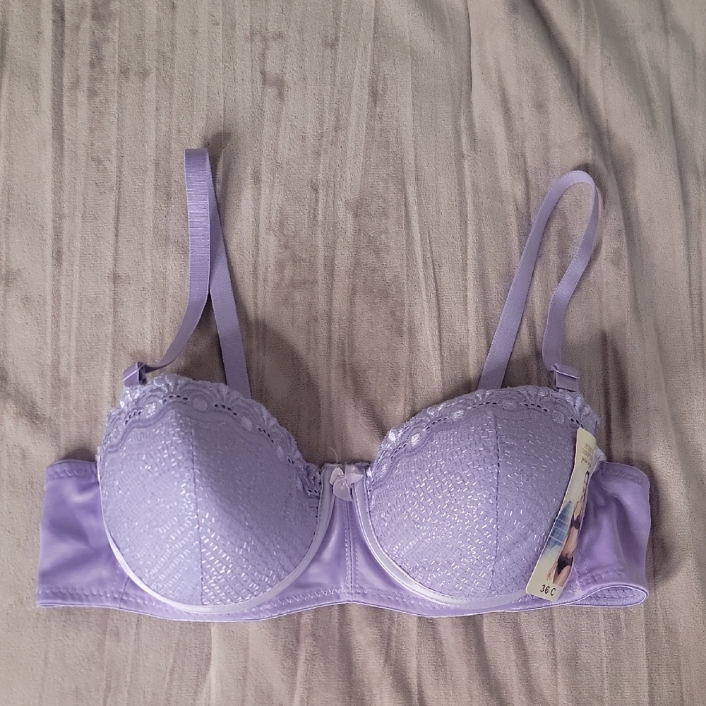 Lavender Lace Underwire Bra